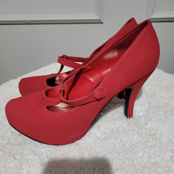 Quiped red suede stiletto pump ankle strap heel - Picture 2 of 5